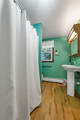 37 Beechwood Road, Hudson, NH 03051