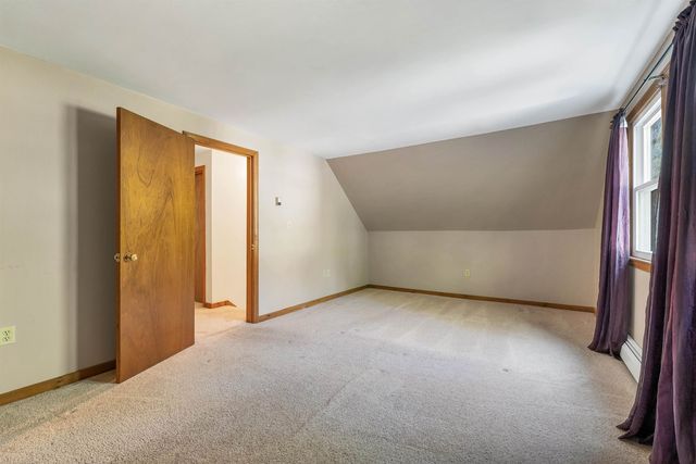 37 Beechwood Road, Hudson, NH 03051