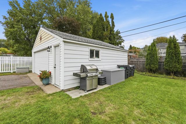 3239 Stinson Boulevard, Saint Anthony, MN 55418