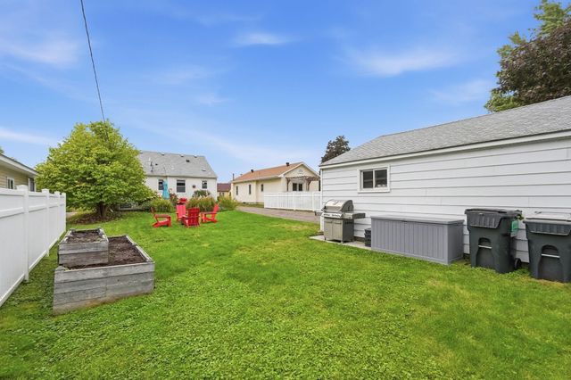 3239 Stinson Boulevard, Saint Anthony, MN 55418