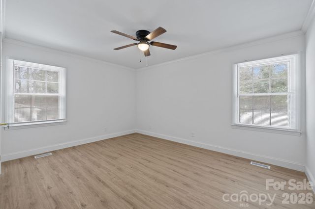 631 Townsend Avenue, Gastonia, NC 28052