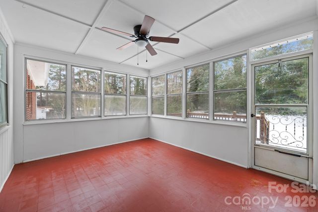 631 Townsend Avenue, Gastonia, NC 28052