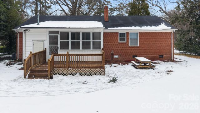 631 Townsend Avenue, Gastonia, NC 28052