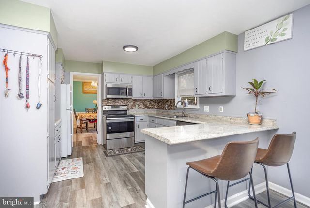 133 WOODRIDGE DR, Harrisburg, PA 17110