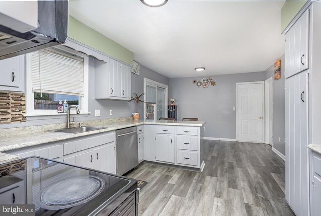 133 WOODRIDGE DR, Harrisburg, PA 17110