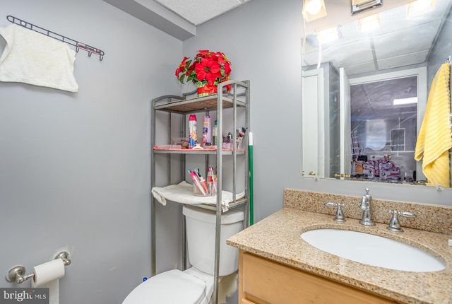 133 WOODRIDGE DR, Harrisburg, PA 17110