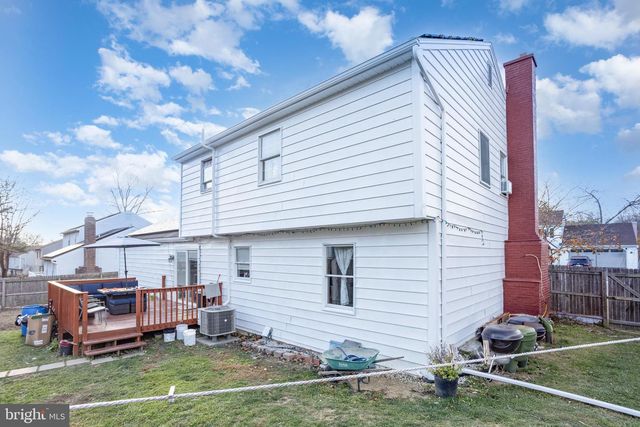 133 WOODRIDGE DR, Harrisburg, PA 17110