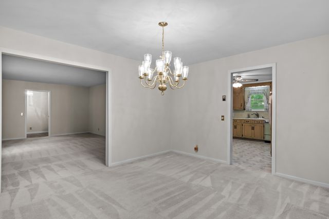 7865 Old Charlotte Pike, Nashville, TN 37209