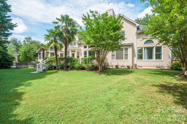 10316 Calaveras Court, Huntersville, NC 28078