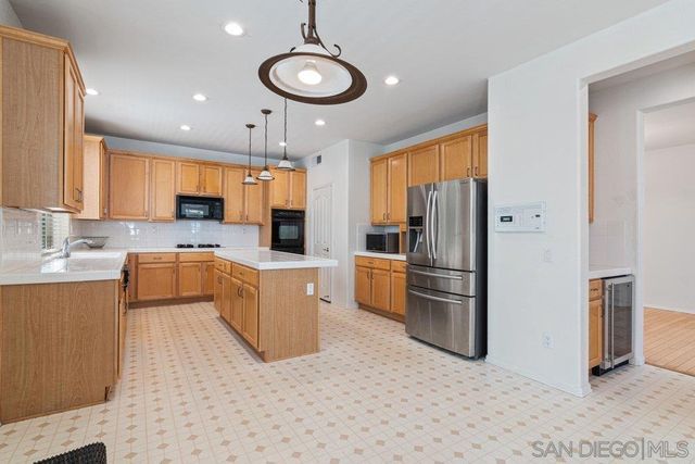 45256 CHATEAU COURT, Temecula, CA 92592