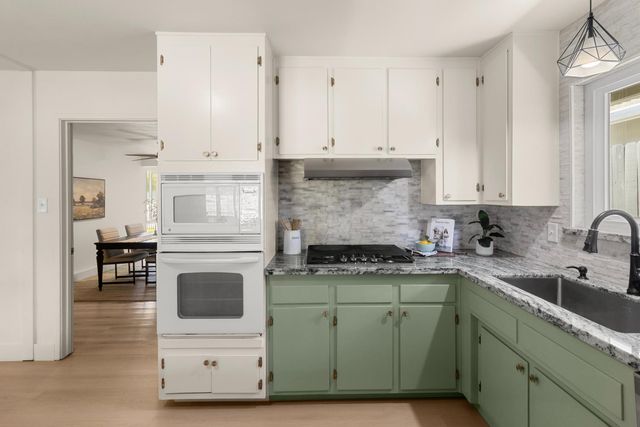 10753 Ambassador Dr, Rancho Cordova, CA 95670
