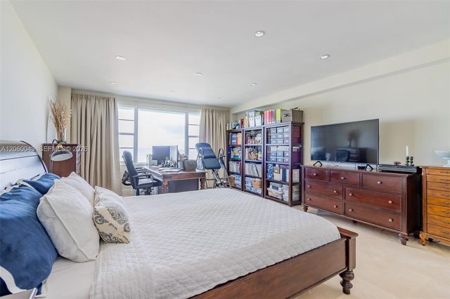 5255 Collins Ave 11E, Miami Beach, FL 33140