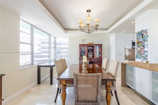 5255 Collins Ave 11E, Miami Beach, FL 33140