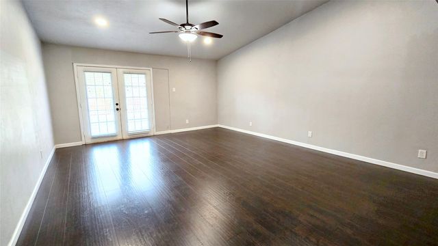 2813 Ripplewood Drive, Garland, TX 75044