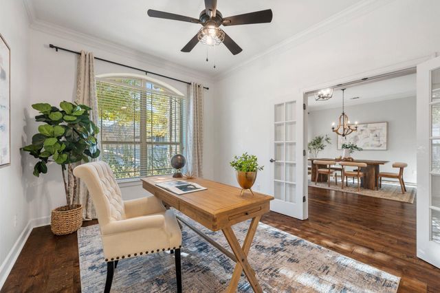 6617 Mitra DR, Austin, TX 78739