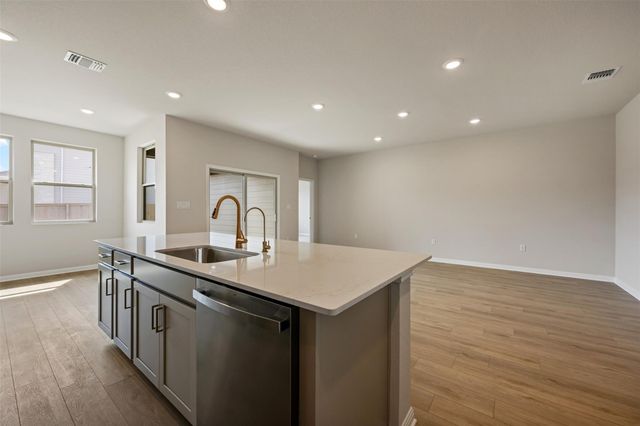 136 Jans WAY, Georgetown, TX 78626