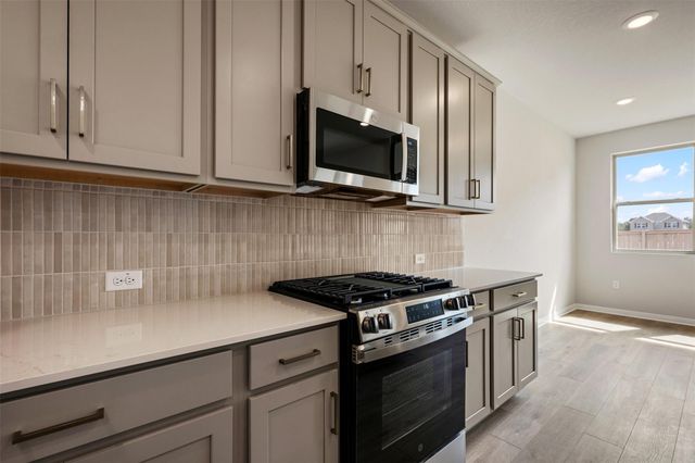 136 Jans WAY, Georgetown, TX 78626