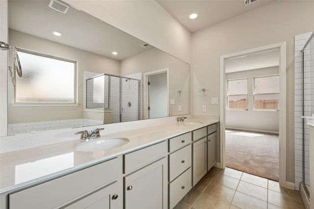 136 Jans WAY, Georgetown, TX 78626