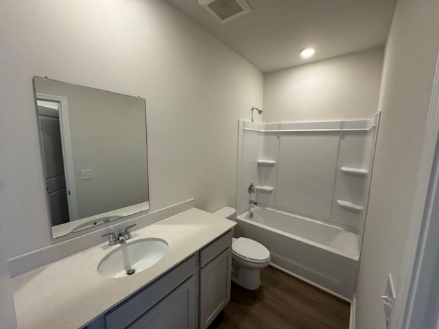 5046 Blackberry Lane Lane, Ravenel, SC 29470