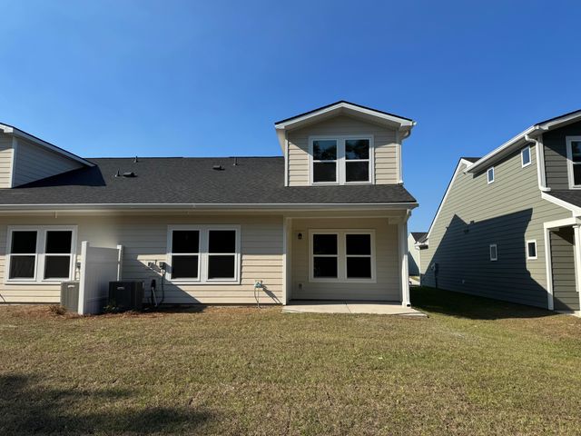 5046 Blackberry Lane Lane, Ravenel, SC 29470