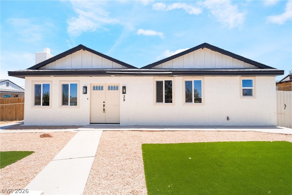 39 Lowery Street, Henderson, NV 89015