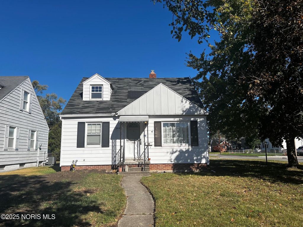 3042 Cragmoor Avenue, Toledo, OH 43614