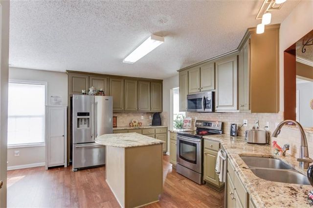720 Overlook Drive, Winder, GA 30680