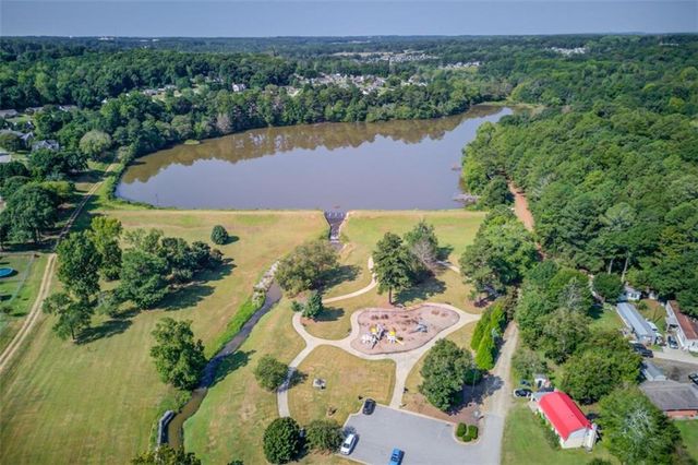 720 Overlook Drive, Winder, GA 30680