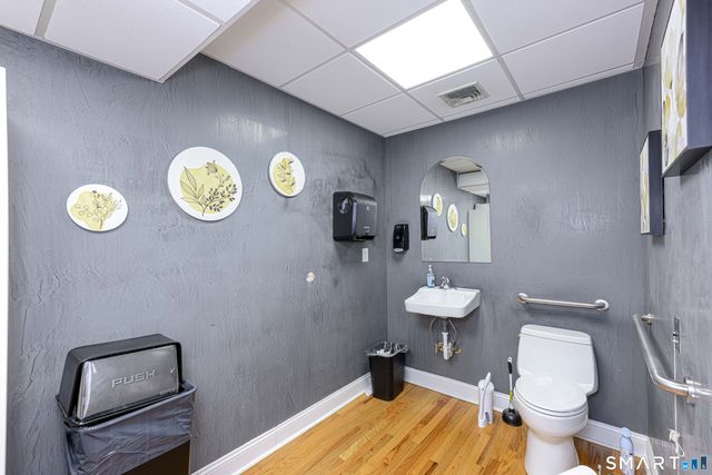 657 Orange Center Road, Orange, CT 06477