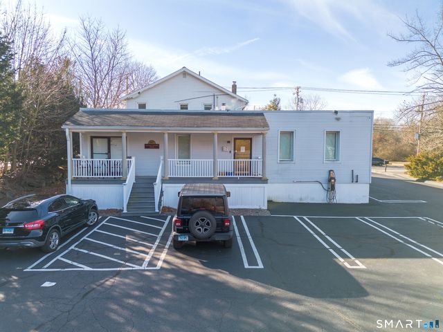 657 Orange Center Road, Orange, CT 06477