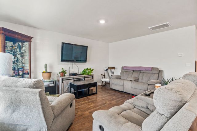 323 Woodcross Court, Conway, SC 29526