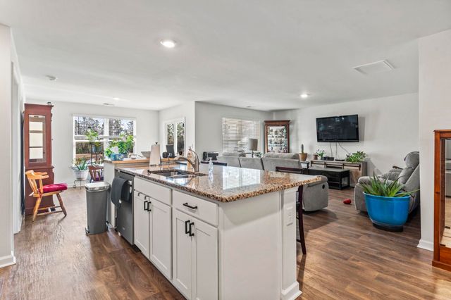 323 Woodcross Court, Conway, SC 29526