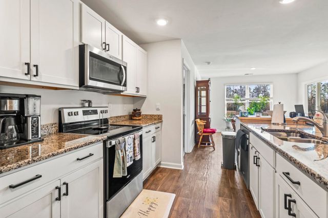 323 Woodcross Court, Conway, SC 29526