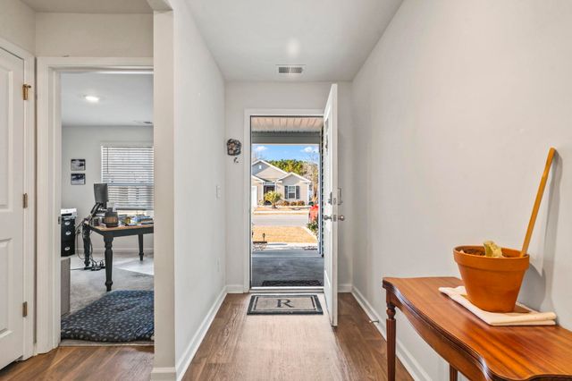 323 Woodcross Court, Conway, SC 29526