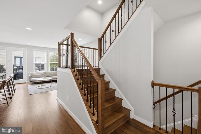 42310 CRAWFORD TER, Brambleton, VA 20148