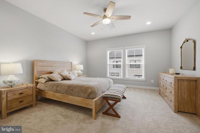 42310 CRAWFORD TER, Brambleton, VA 20148