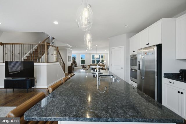 42310 CRAWFORD TER, Brambleton, VA 20148