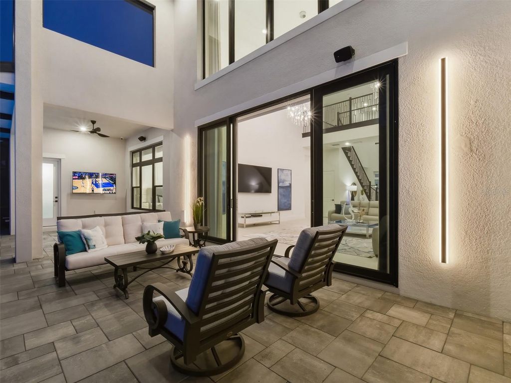 Image 12 of property listing at 9131 SANTORINI DRIVE, Orlando, FL 32827