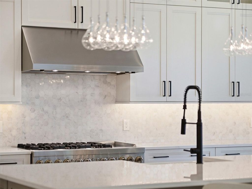 Image 35 of property listing at 9131 SANTORINI DRIVE, Orlando, FL 32827