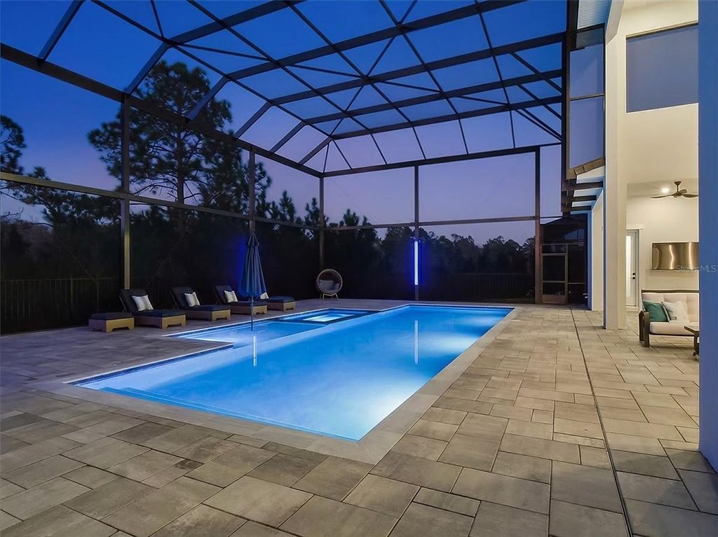 Image 10 of property listing at 9131 SANTORINI DRIVE, Orlando, FL 32827