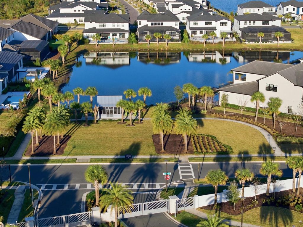 Image 92 of property listing at 9131 SANTORINI DRIVE, Orlando, FL 32827