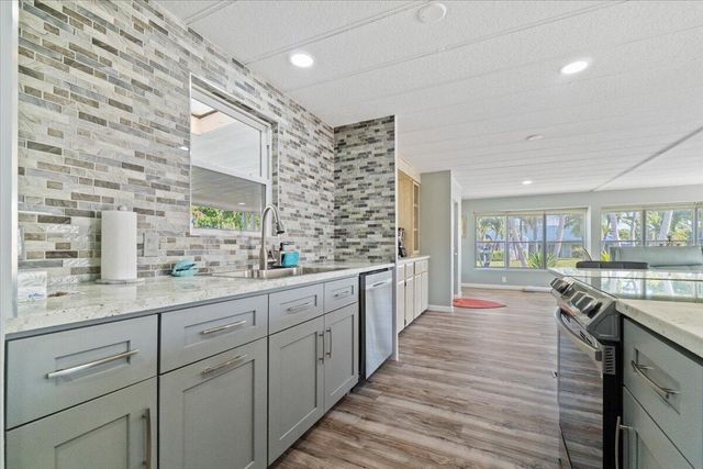 130 NW 53rd Court, Deerfield Beach, FL 33064