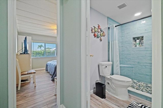 130 NW 53rd Court, Deerfield Beach, FL 33064