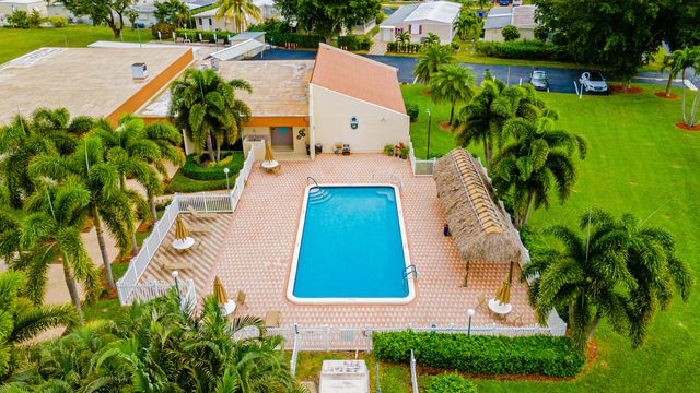 130 NW 53rd Court, Deerfield Beach, FL 33064