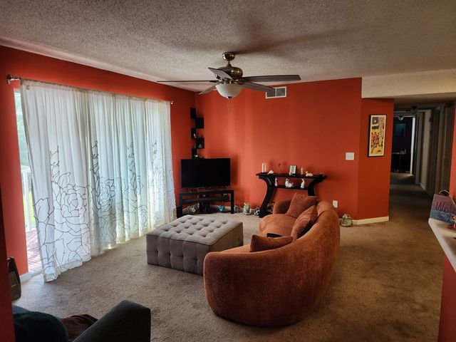 8862 Duck View Dr. H, Surfside Beach, SC 29575