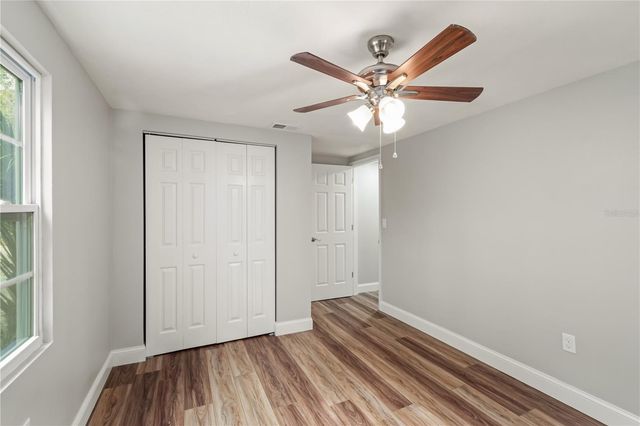 674 N STATE ROAD 21, Hawthorne, FL 32640