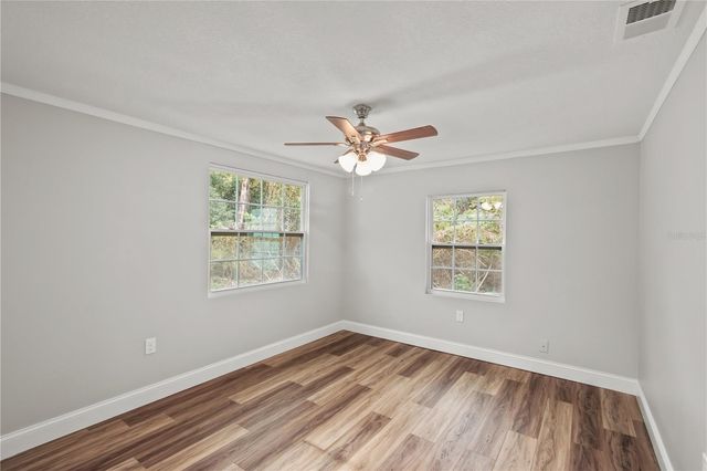 674 N STATE ROAD 21, Hawthorne, FL 32640