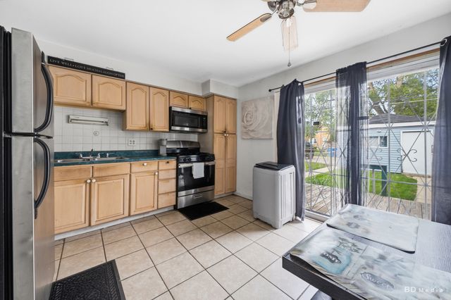 9226 Unit A S Halsted Street, Chicago, IL 60620