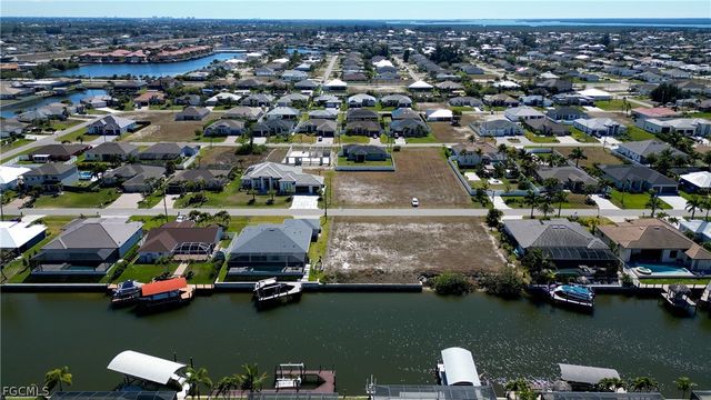 3327 NW 2nd ST, Cape Coral, FL 33993