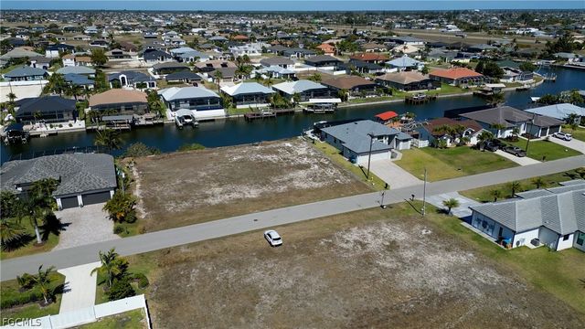 3327 NW 2nd ST, Cape Coral, FL 33993